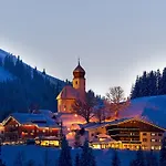 Alpinresort アパートホテル ダーミュルス