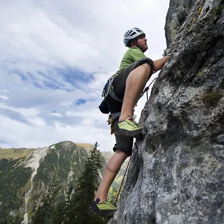 Aparthotel Alpinresort 4*